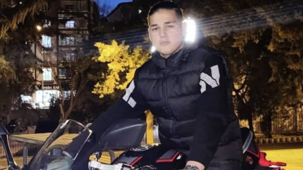 Gaziantep'te Karne Günü Dehşeti: Bıçaklanan Liseli Çağlar Hayatını Kaybetti
