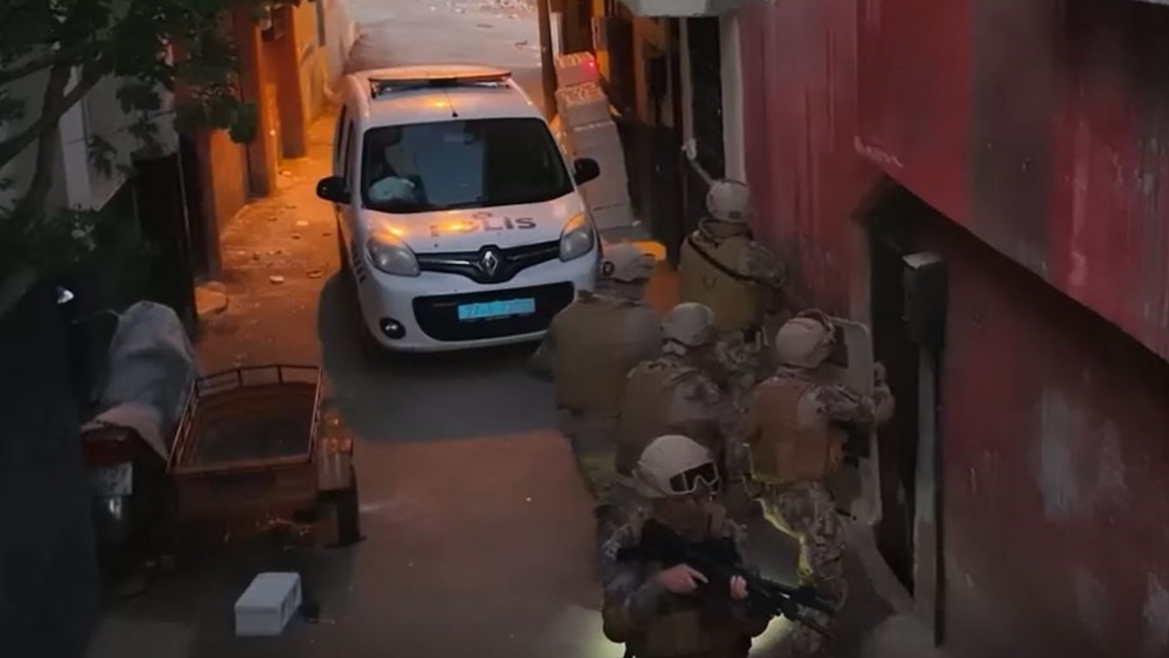 Gaziantep merkezli 14 ilde 'Narko Kapan' operasyonu: 416 tutuklama