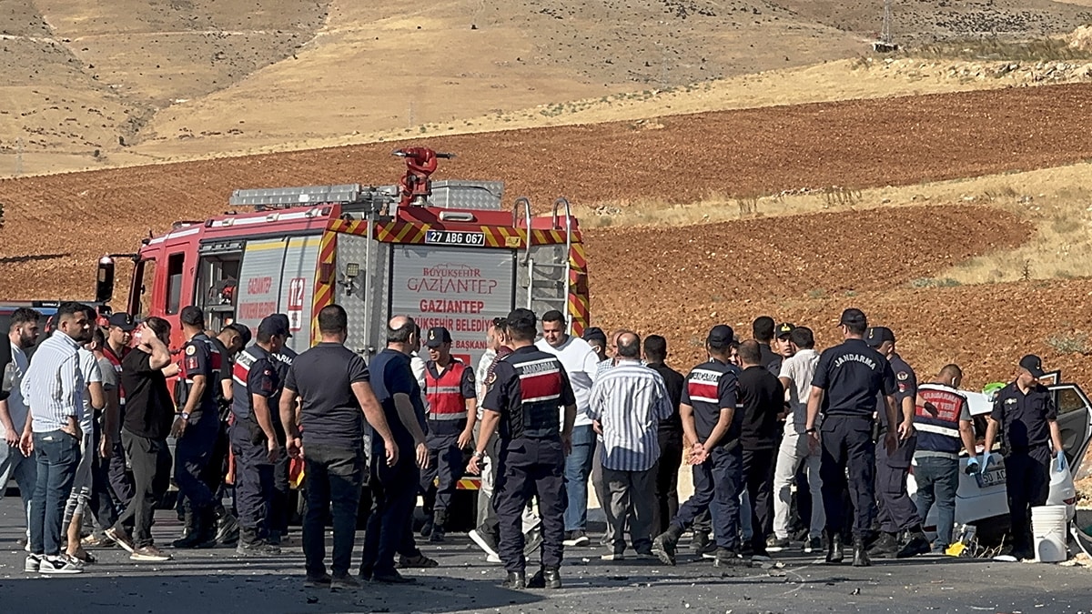 Gaziantep'te Feci Kaza: 2 Kişi Öldü, 4 Kişi Yaralandı
