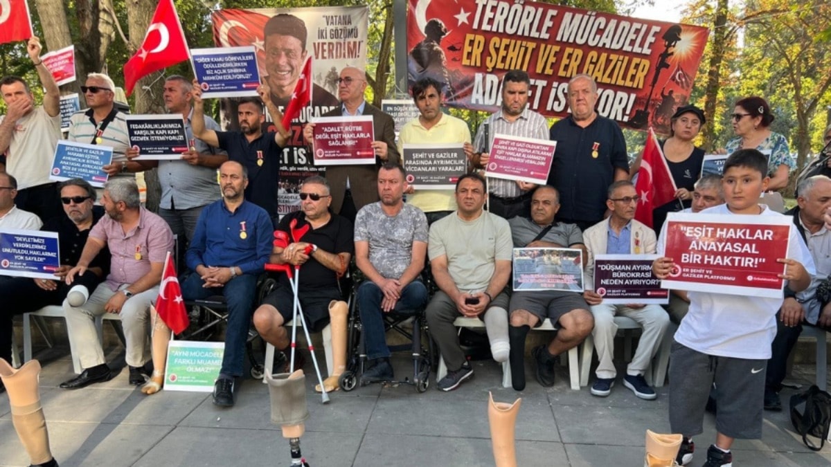 Gaziler Ankara Yolunda: Maaş Zammı İçin Parkta Direniş