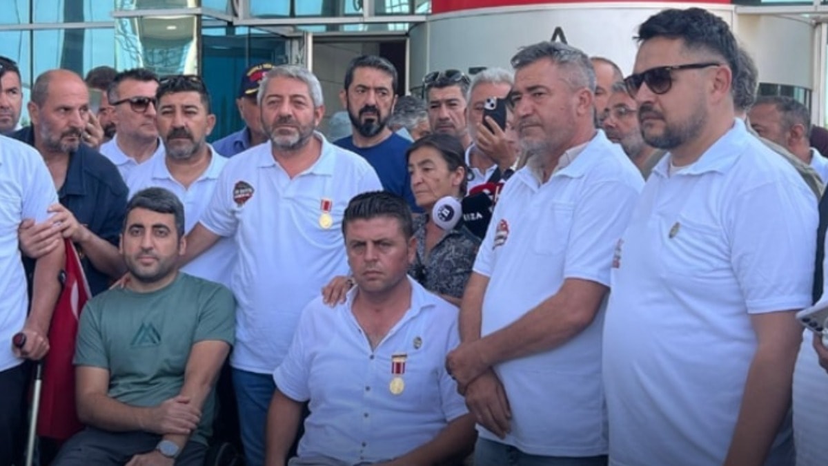 Gaziler İki Bakandan Şikayetçi: Biri Yüzümüze Bakmadı, Diğeri Tenezzül Etmedi
