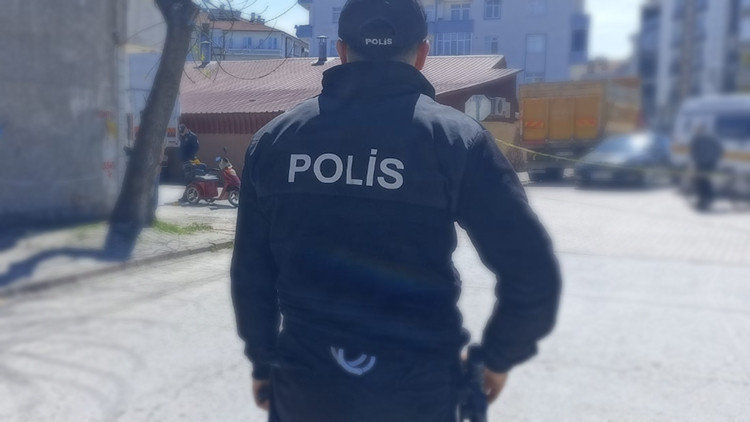 Gaziosmanpaşa'da eski eşini vurdu, iş yerinde kendini kilitle