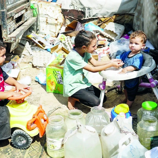 Gazze'de Abluka: Saç Tokası Bile Sokulmuyor