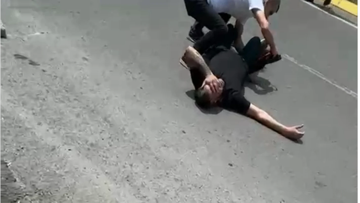 Gebze Adliyesi önünde silahlı saldırı: Bir şüpheli yakalandı