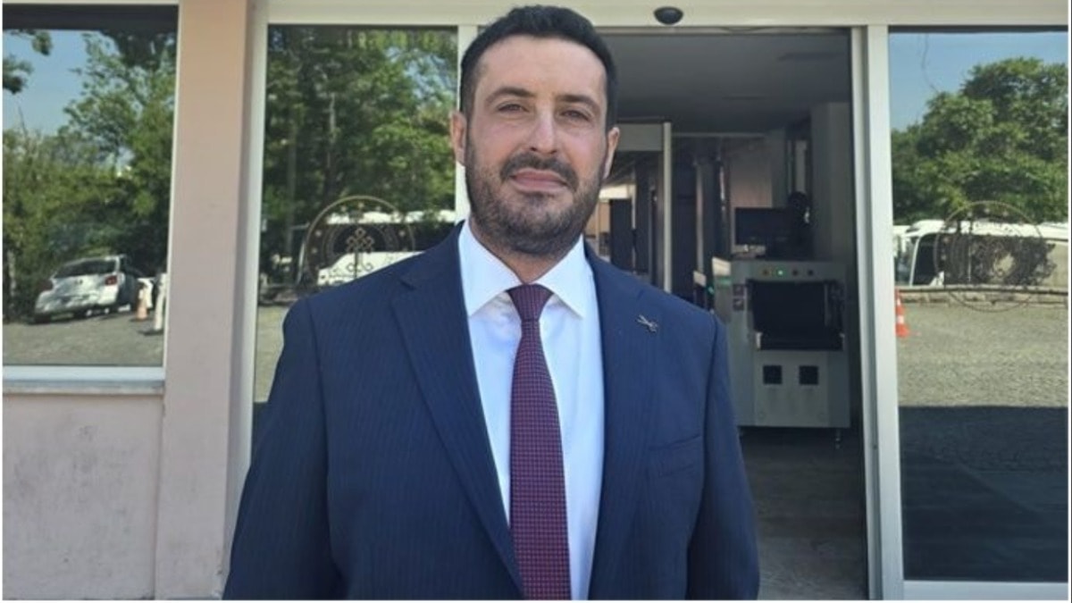 Gecekondudan bakanlığa uzanan ilginç kariyer hikayesi