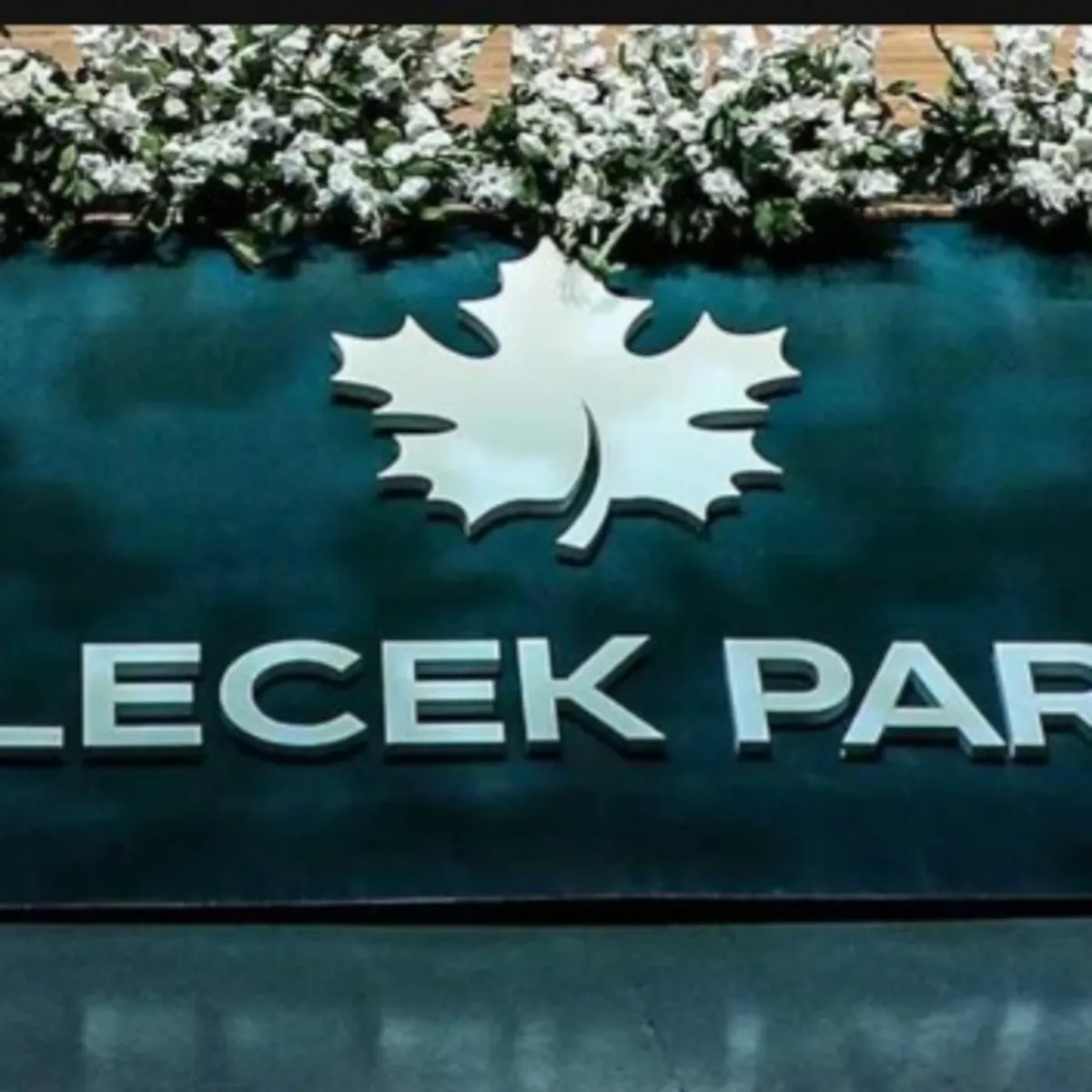 Gelecek Partisi feshedildi: Davutoğlu'ndan ilk açıklama