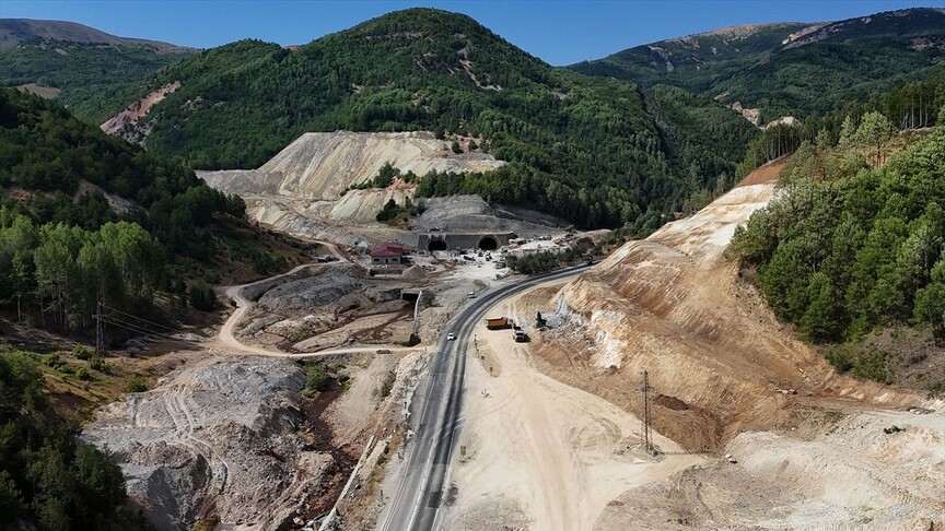 Geminbeli Tüneli kış öncesi açılıyor