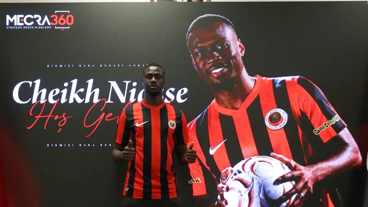 Gençlerbirliği, Cheikh Niasse'yi Kiralık Kadrosuna Kattı
