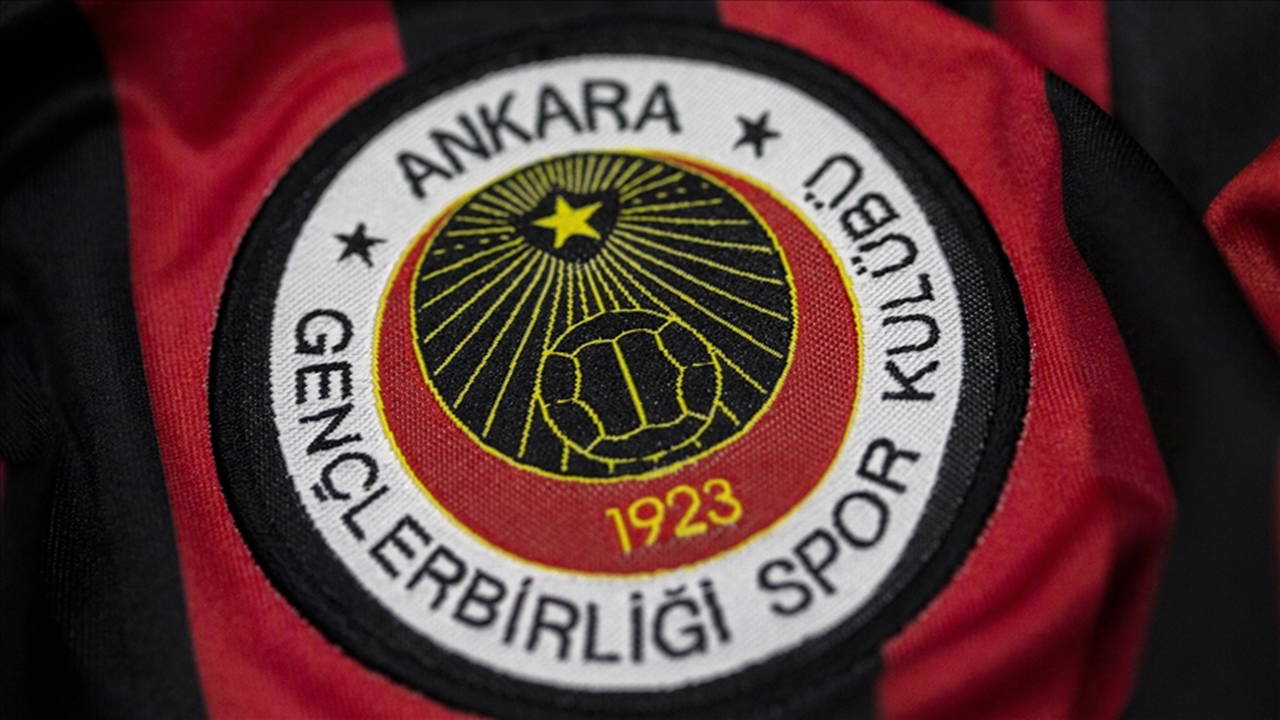 Gençlerbirliği'nden Transfer Yasağı Açıklaması: Bankacılık Sistemi Aksaklık Yarattı