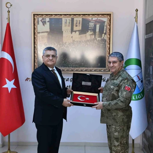 Genelkurmay Başkanı Sinop'ta Savunma Sanayii Ziyareti