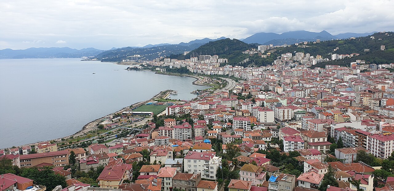 Giresun'da Dalgalar Gaziyi Hayattan Kopardı: Uzman Çavuş Ünal Cak Vefat Etti
