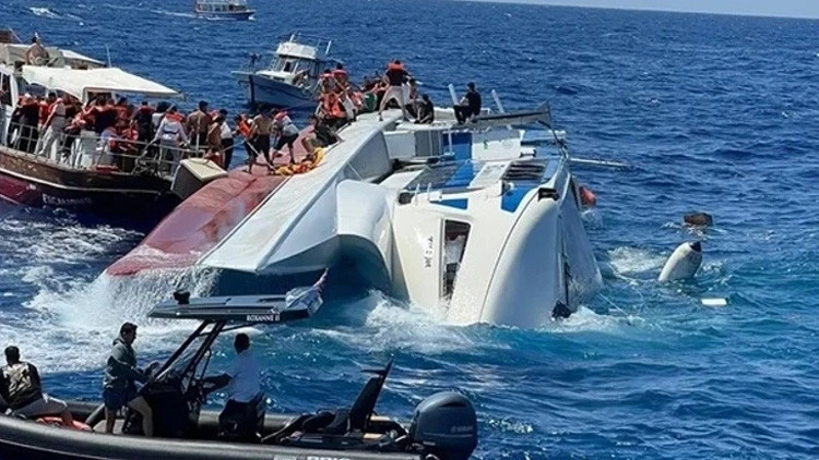 Girne açıklarında batan gemide 2 naaşa daha ulaşıldı
