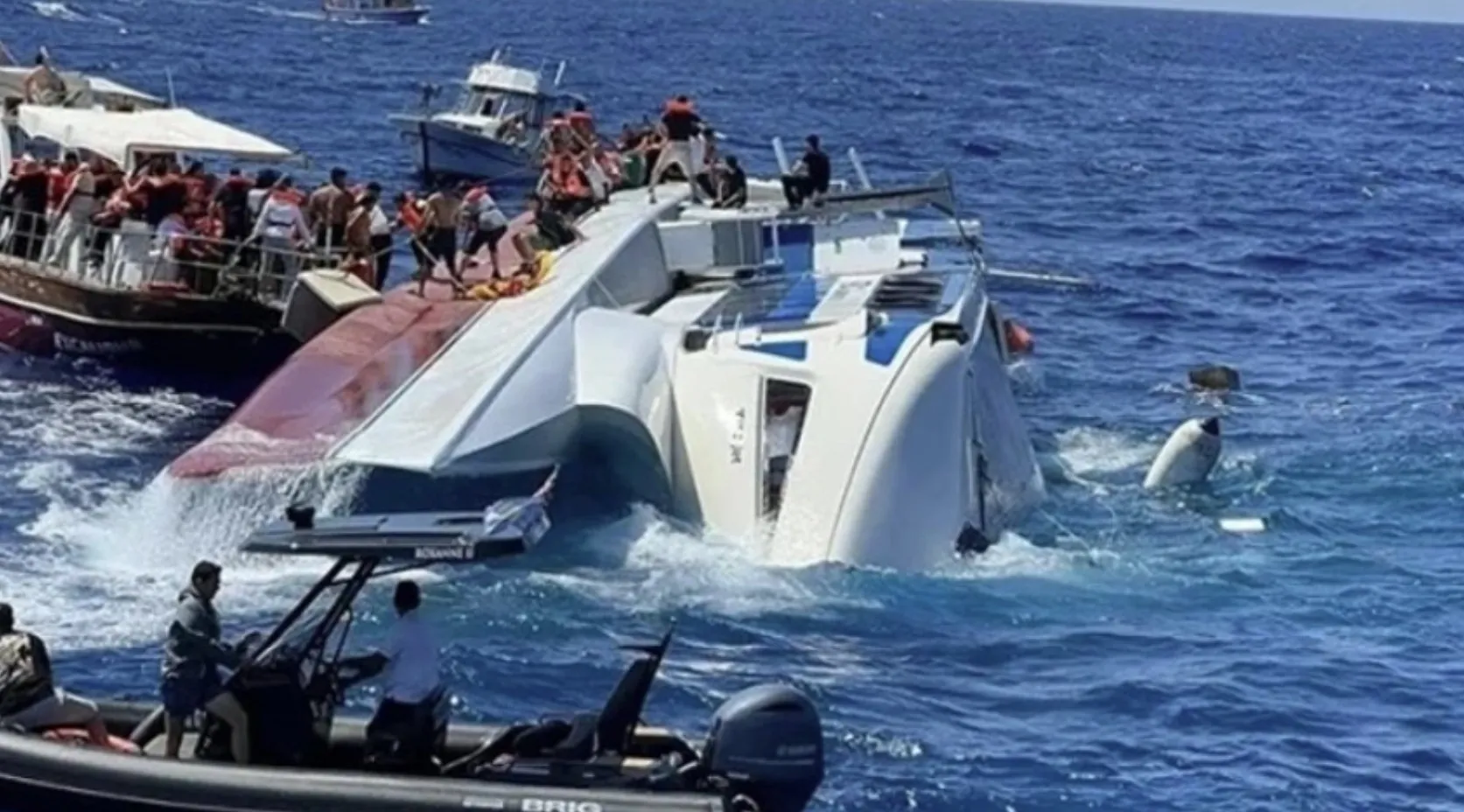 Girne açıklarında gemi faciası: 2 kişinin daha cansız bedenine ulaşıldı