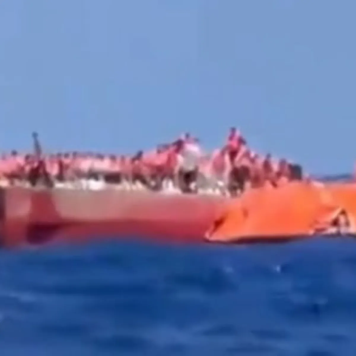Girne Açıklarında Yolcu Gemisi Alabora Oldu: 267 Kişi İçin Kurtarma Seferberliği