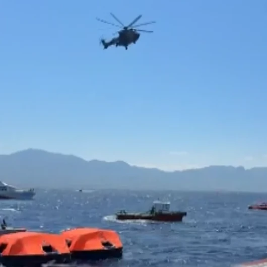 Girne'de Batan Feribota Askeri Helikopter Takviyesi