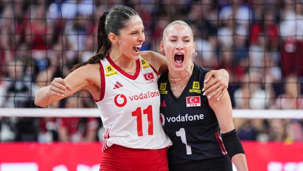 Gizem Örge: Evimizde İstiklal Marşı Okumak Hayalimdi
