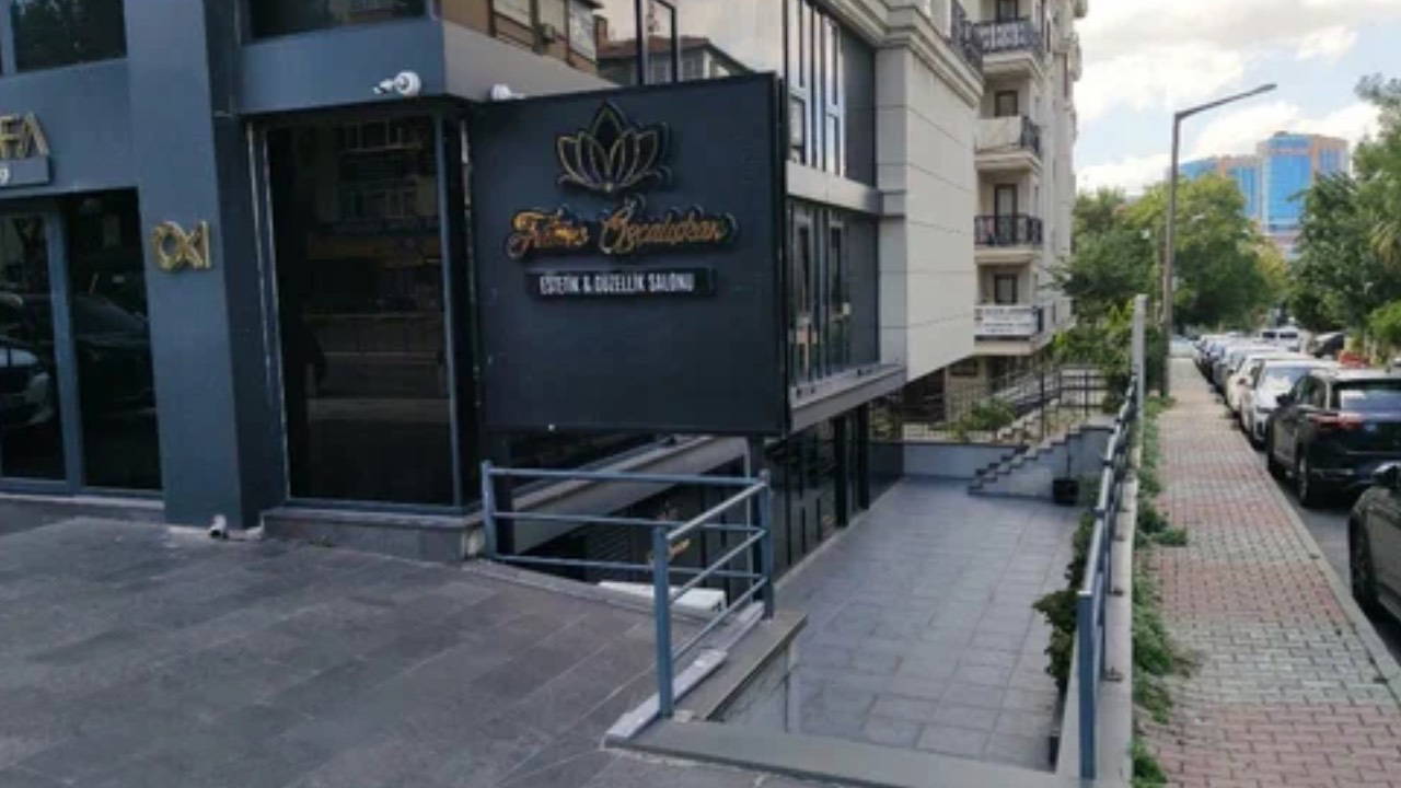 Gizli kamera skandalında yeni ayrıntılar: Oteller ve deneme kabinleri de görüntülendi