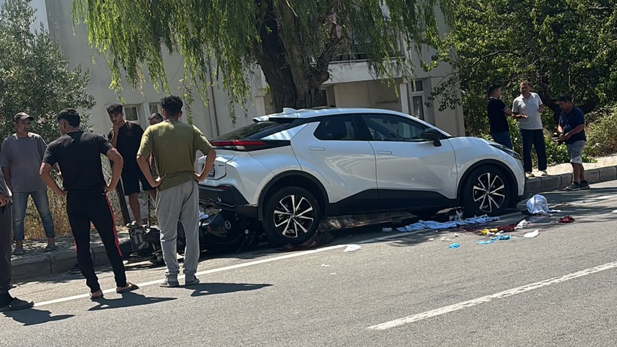 Gökçeada'da Motosiklet Kazası: 2 Genç Hayatını Kaybetti