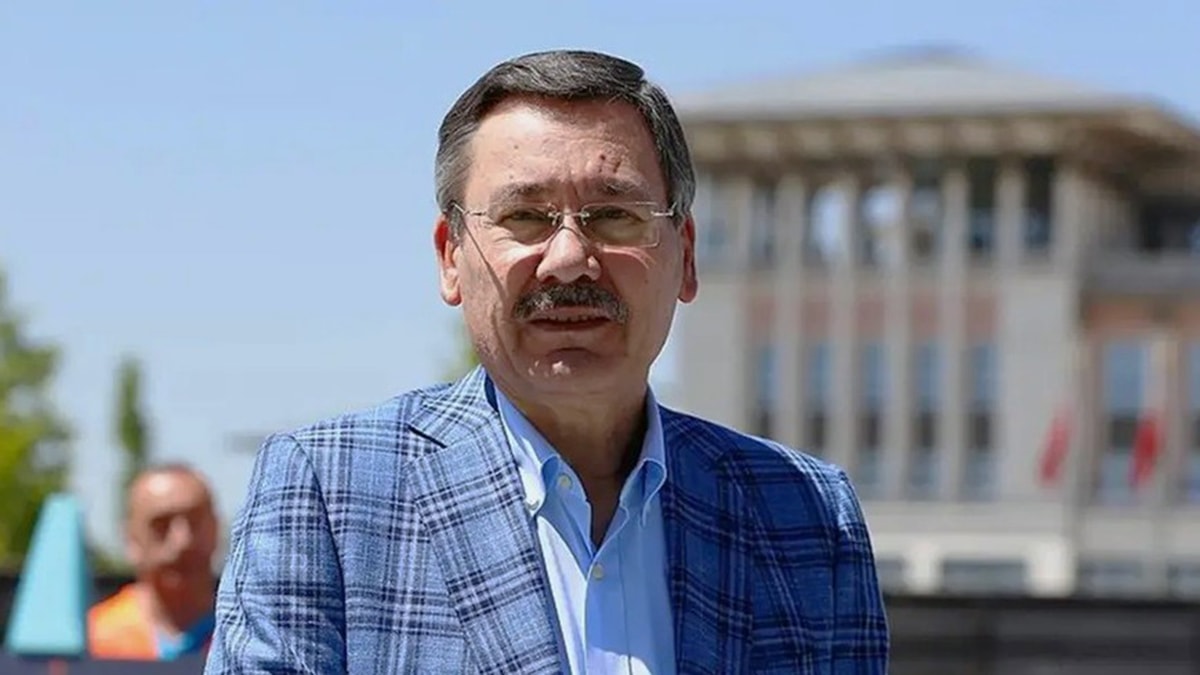 Gökçek'in dinozorlarına 2.7 milyon dolar: Yavaş döneminde fiyat 922 bin dolara düştü