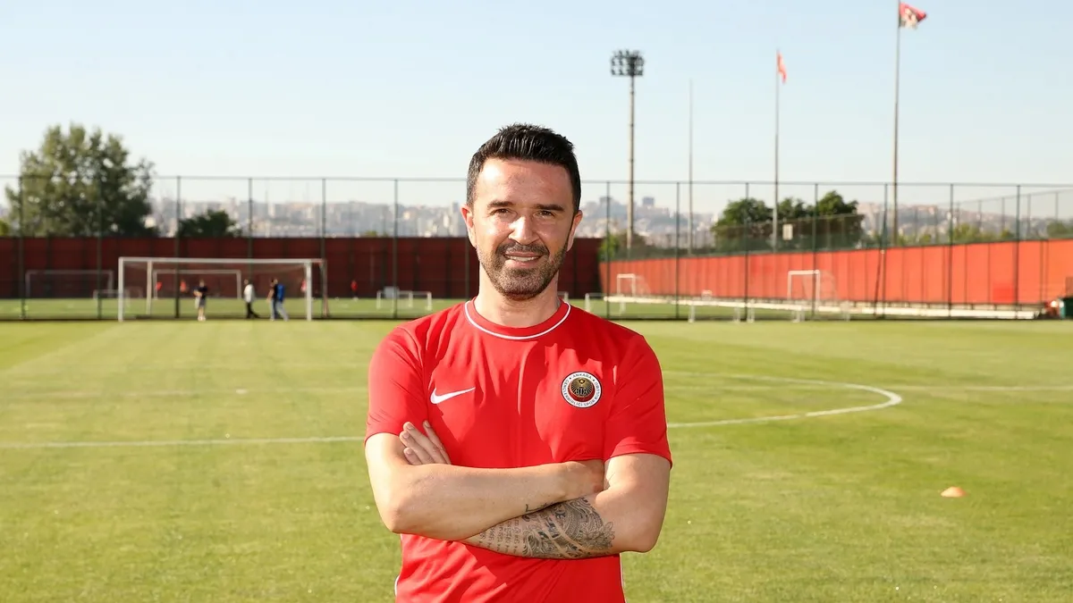 Gökhan Gönül, Gençlerbirliği'nde Yardımcı Antrenör Oldu