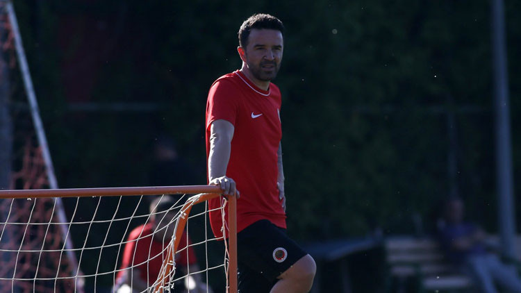 Gökhan Gönül, Gençlerbirliği'nde yardımcı antrenör oldu