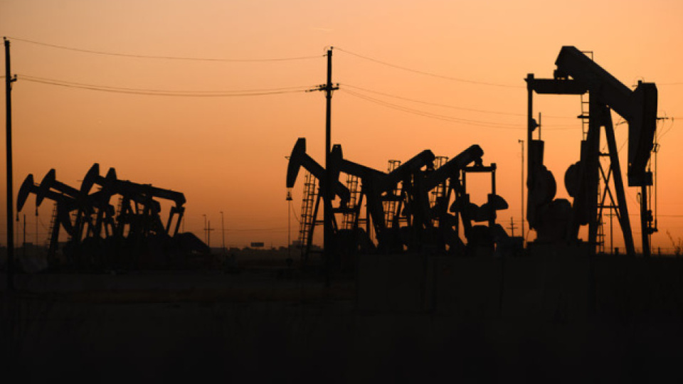 Goldman Sachs 2027 petrol fiyat tahminini düşürdü