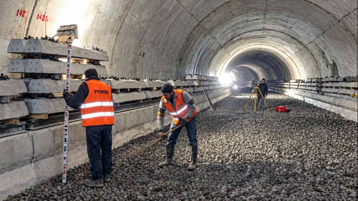 Gözde Dolmuşçu Metrodan da Çıktı: Mustafa Akan'ın Yükselişi