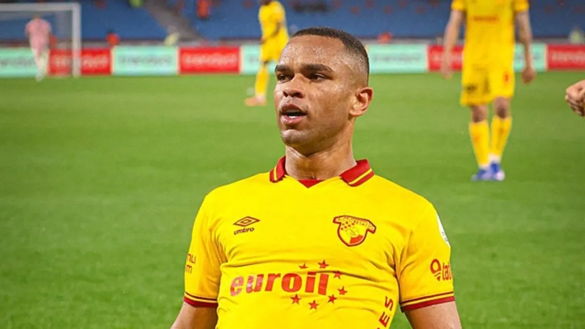 Göztepe'de hücum hattı yeniden şekilleniyor: İki forvet transferi
