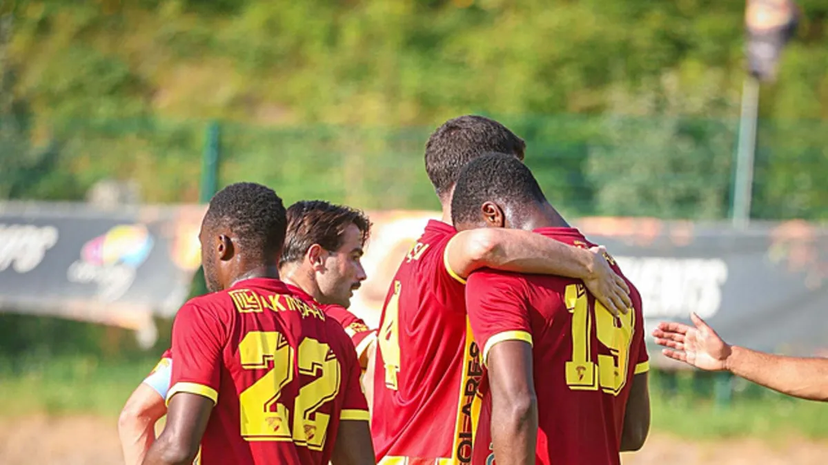 Göztepe, LNZ Cherkasy'yi 2-0 Mağlup Etti
