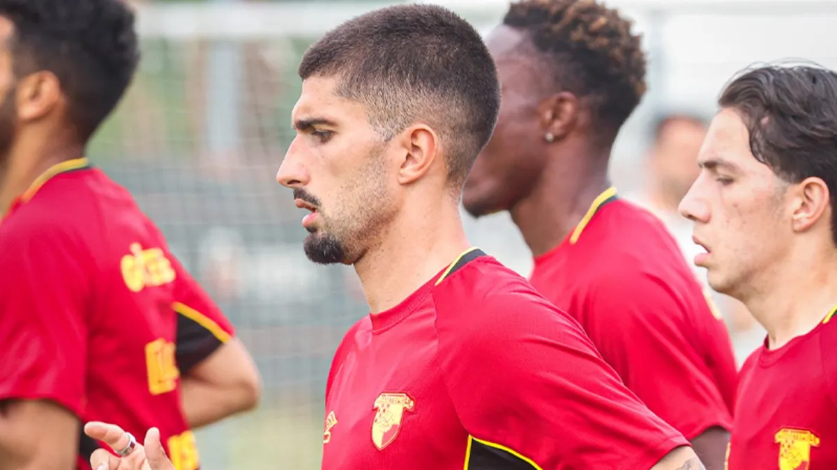 Göztepe'de Stoilov yönetiminde yeni sezon hazırlıkları sürüyor