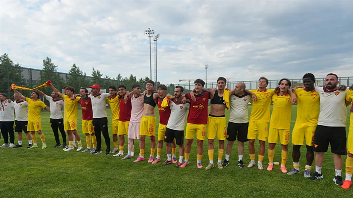 Göztepe'nin U19 Takımı Avrupa Zaferi