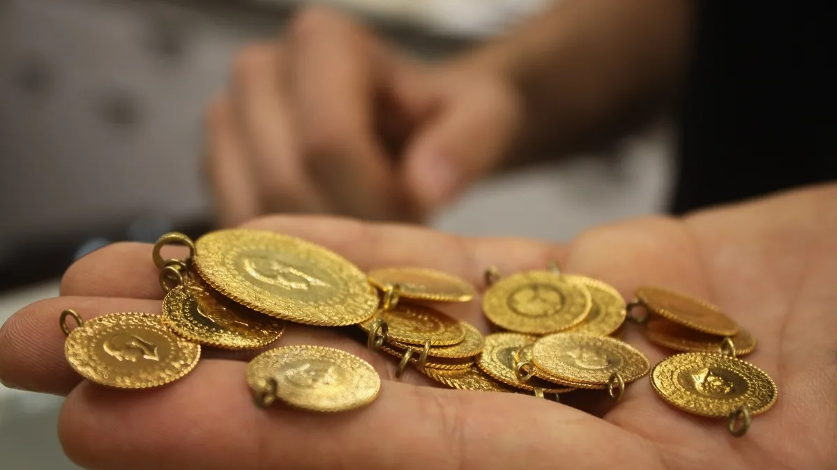 Gram Altın 7 Bin Lirayı Aştı: Uzmanlardan Kritik Kar Satışı Uyarısı