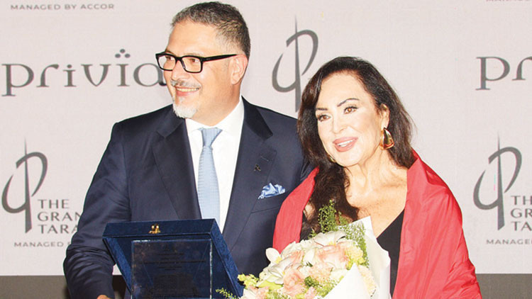 Grand Tarabya'da Açık Hava Sineması Başladı
