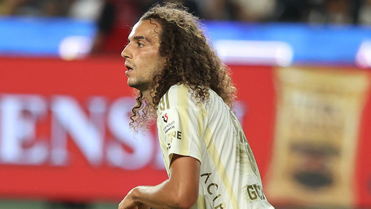 Guendouzi'nin Kaçırdığı Gol Avrupa'da Manşetlerde