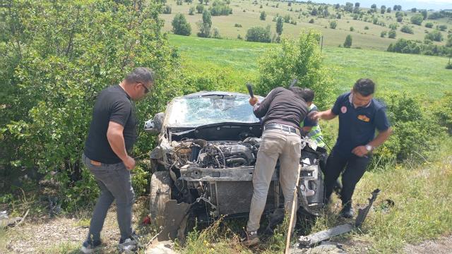 Gümüşhane Şiran'da Hafif Ticari Araç Devrildi: 1 Kişi Hayatını Kaybetti, 2 Yaralı