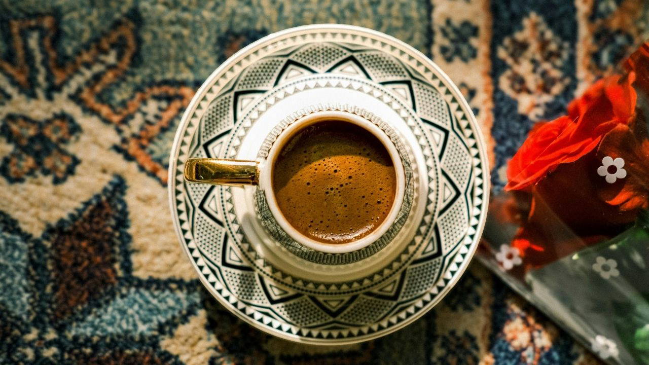 Günde Kaç Fincan Kahve Kalbi Korur? Bilimden Yeni Veriler