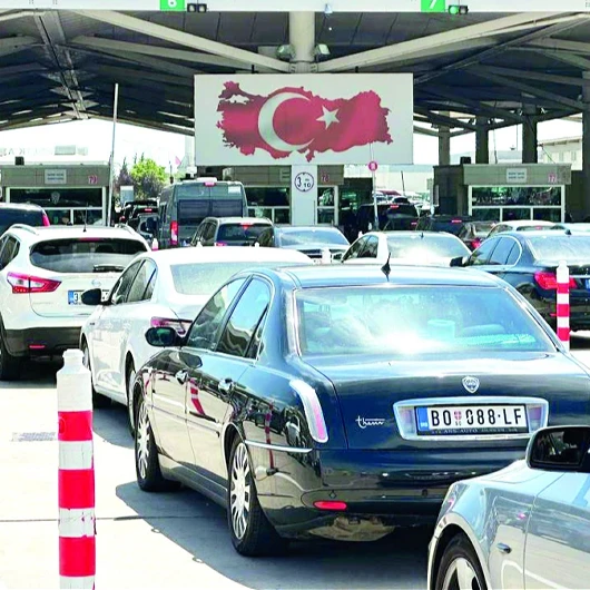 Gurbetçi Plakaya Ek Süre Geliyor: Yeni Düzenleme Yolda
