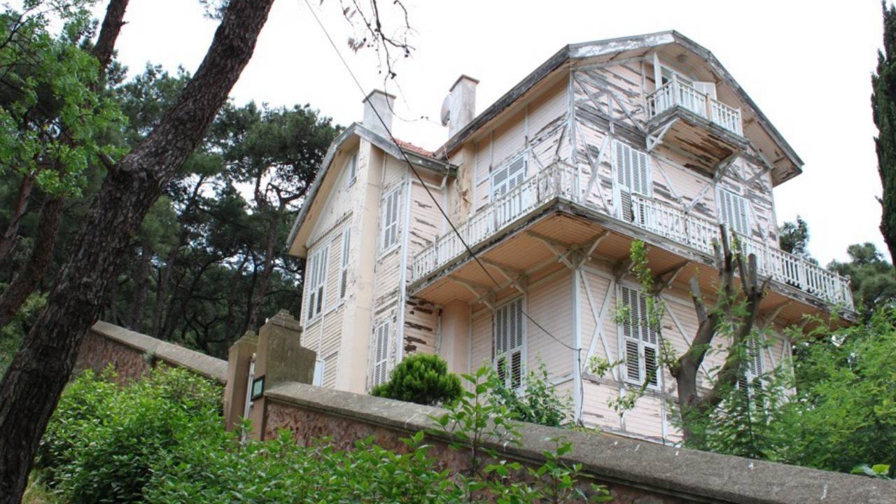 Gürpınar’ın Evi İçin Ada’da Bellek Nöbeti