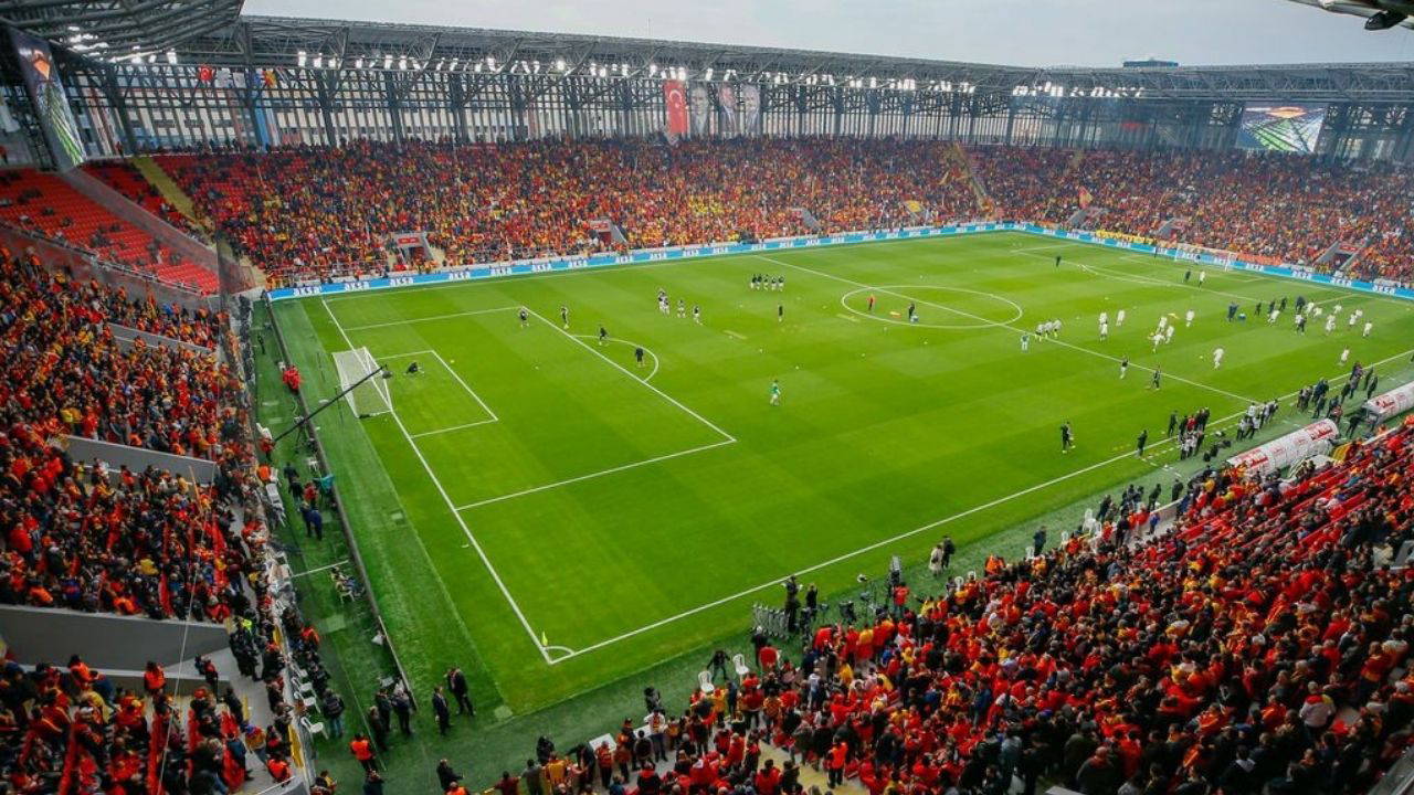 Gürsel Aksel Stadyumu Nerede, Kapasitesi Ne Kadar? Milli Maçların Yeni Ev Sahibi
