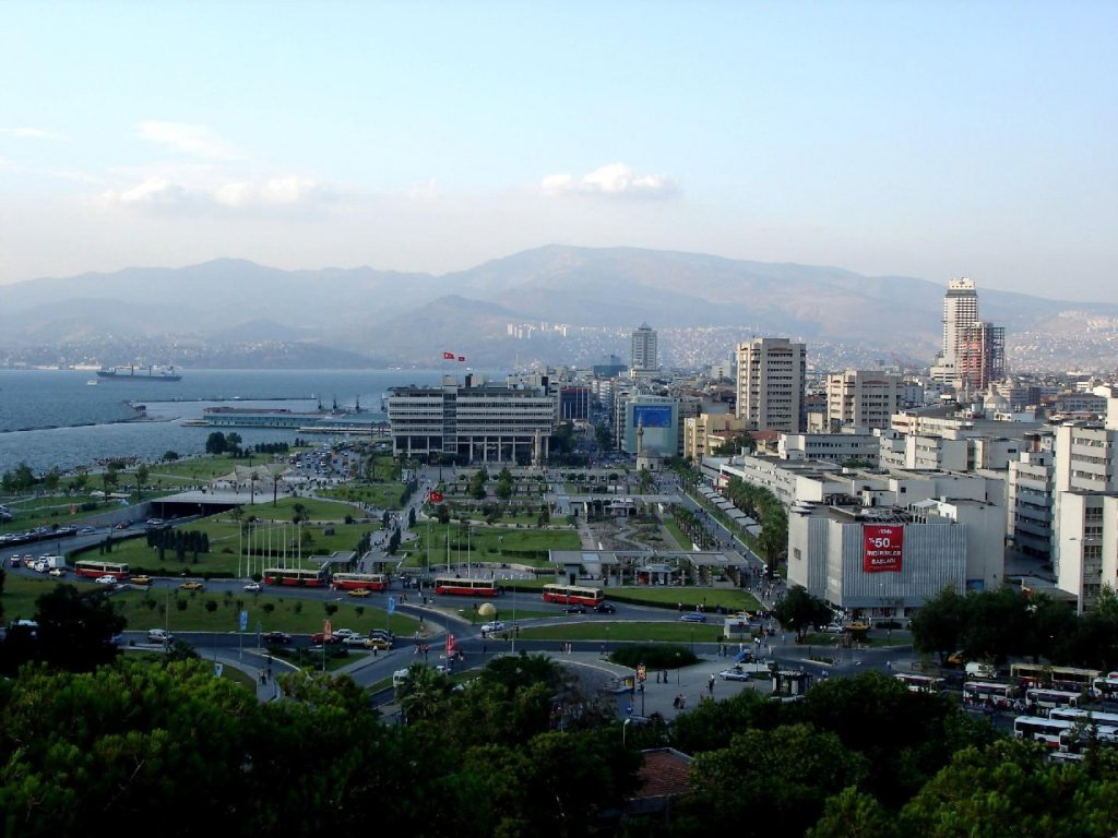 Güzelbahçe Belediye Başkanı Güney tutuklandı