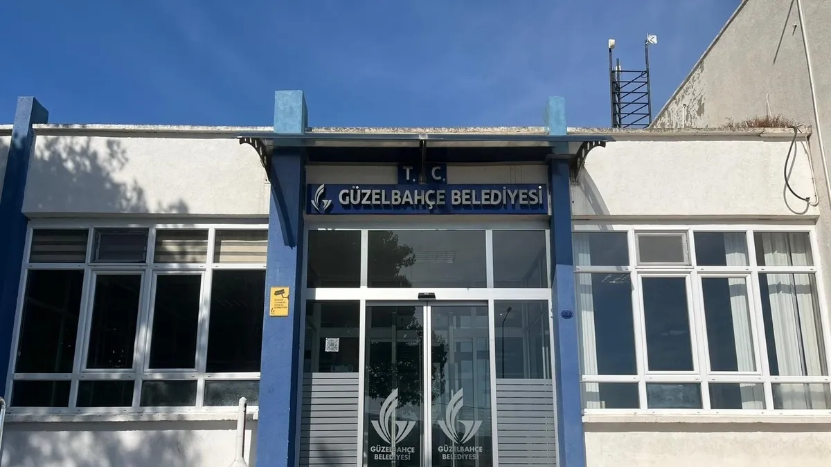 Güzelbahçe'de rüşvet soruşturması derinleşiyor: İkinci dalga operasyon