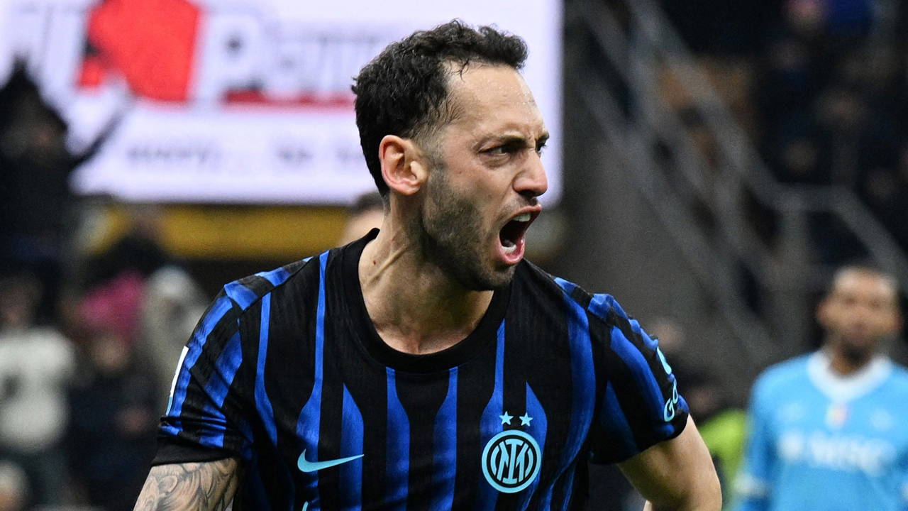 Hakan Çalhanoğlu: İsmimin Neden Sürekli Gündeme Getirildiğini Anlamıyorum