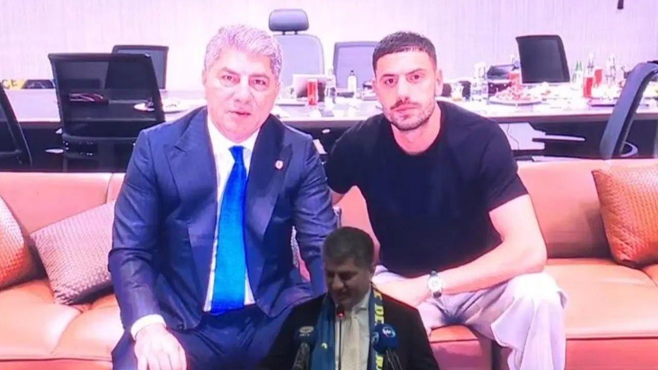 Hakan Safi, Merih Demiral transferini duyurdu: 'Teşekkür ederim