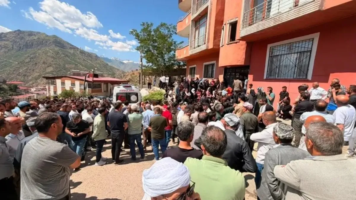Hakkari'de korkunç aile katliamı: Uzman çavuş 4 kişiyi öldürdü, intihara kalkıştı