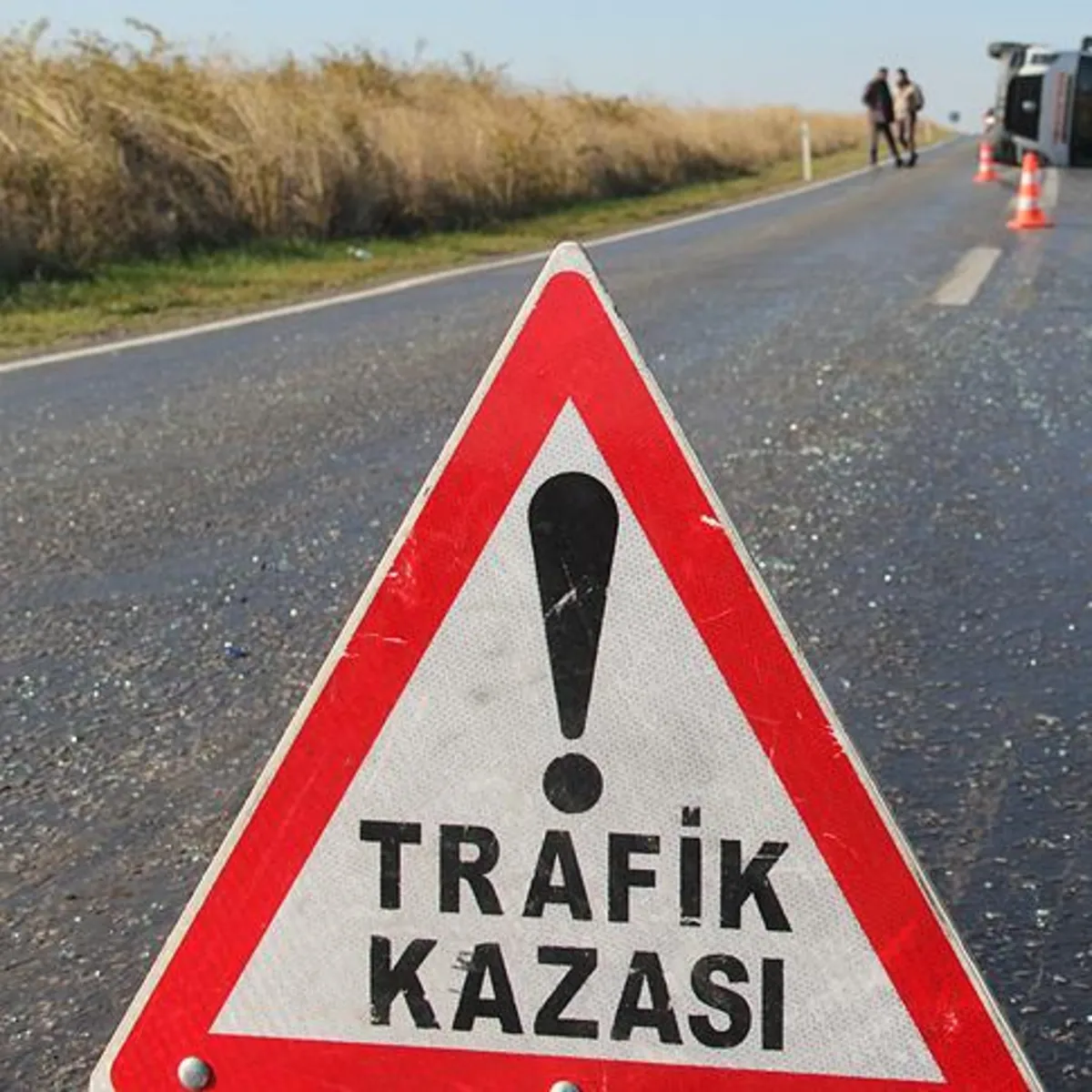 Hakkari Yüksekova'da korkunç kaza: 2 ölü, 3 yaralı