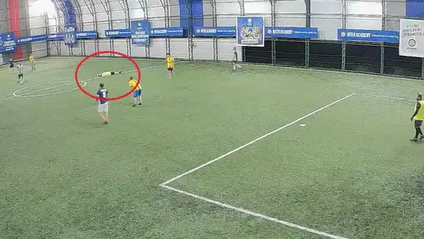 Halı Sahada Futbol Oynarken Kalp Krizi: 42 Yaşındaki Osman Kaplankıran Hayatını Kaybetti