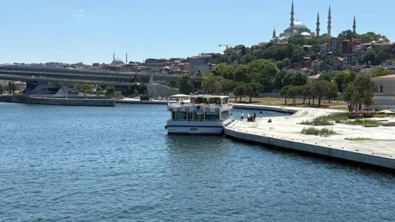 Haliç'te tekne kazasında ölen personel için adli süreç başladı