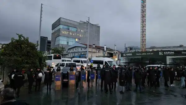 Halk TV'ye Kayyım Atanması Dünya Basınında Yankılandı