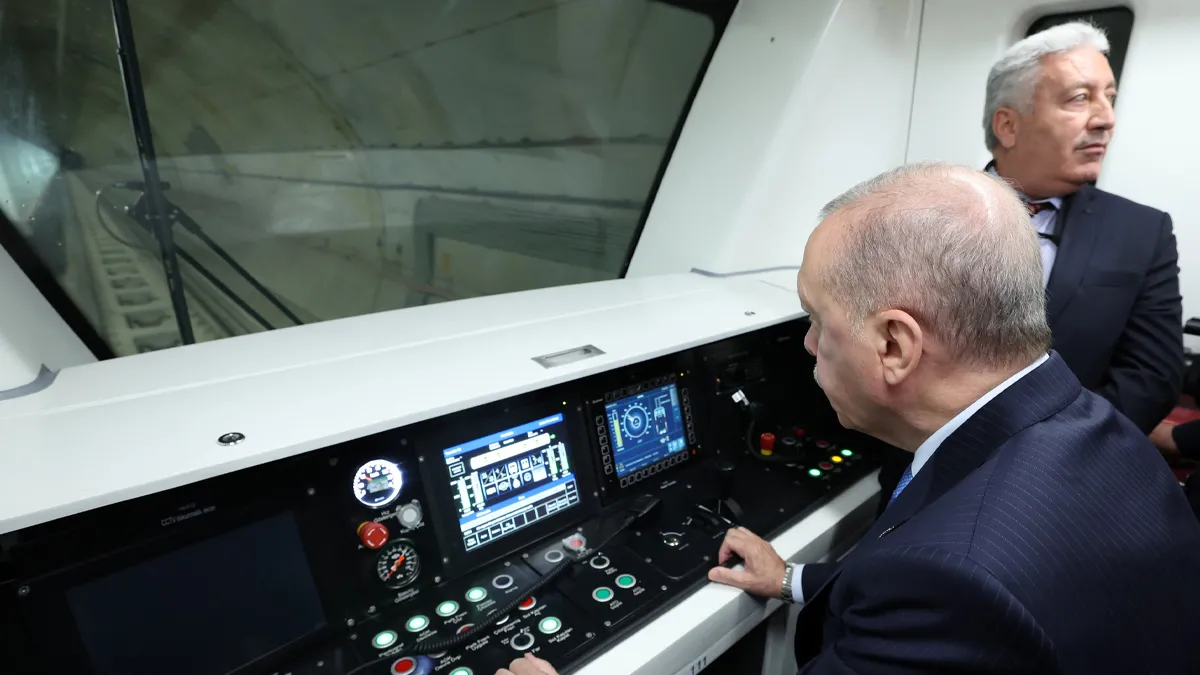 Halkalı-Havalimanı Metro Hattı'nda Ücretsiz Yolculuk Müjdesi