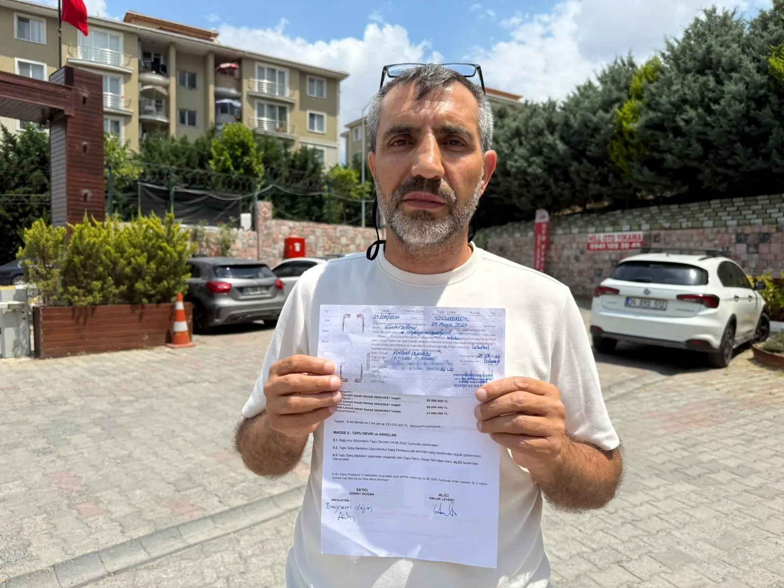 Haluk Levent ve AHBAP Derneği hakkında yeni suç duyurusu: 11 dairelik vurgun iddiası